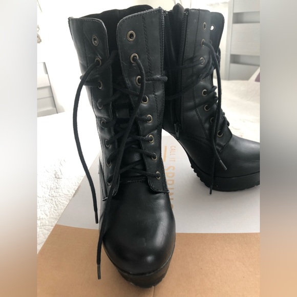 Black Ankle boots. Black ankle chunky combat high heel booties - Picture 2 of 9